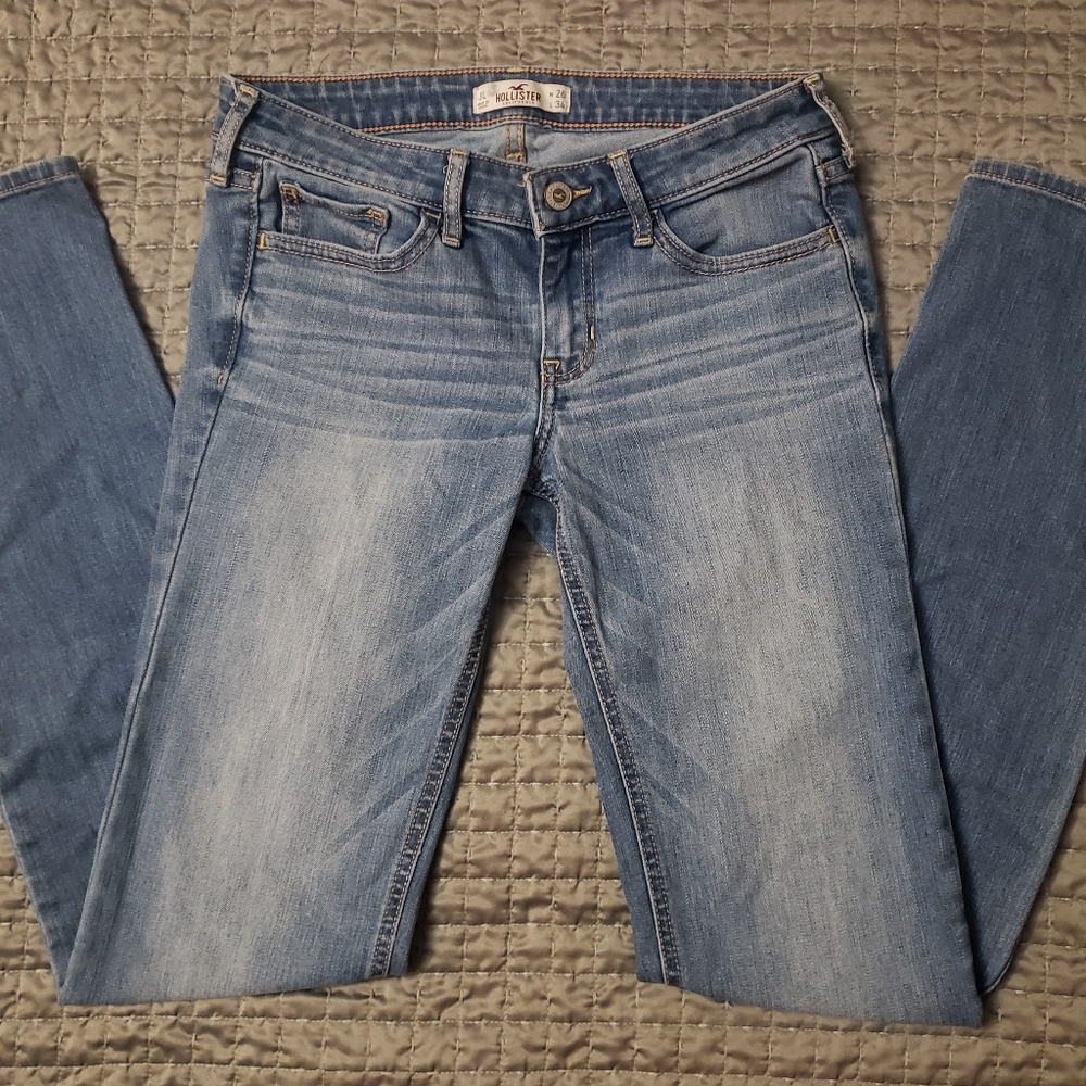 Hollister women's low rise jeans, sz 3L 26/34